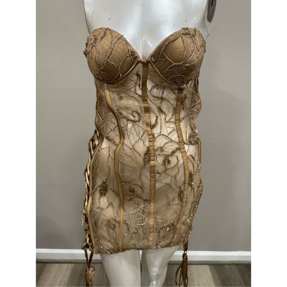 NWT RETROFETE MATILDA EMBELLISHED LACE DRESS SIZE M $998 - Picture 5 of 12